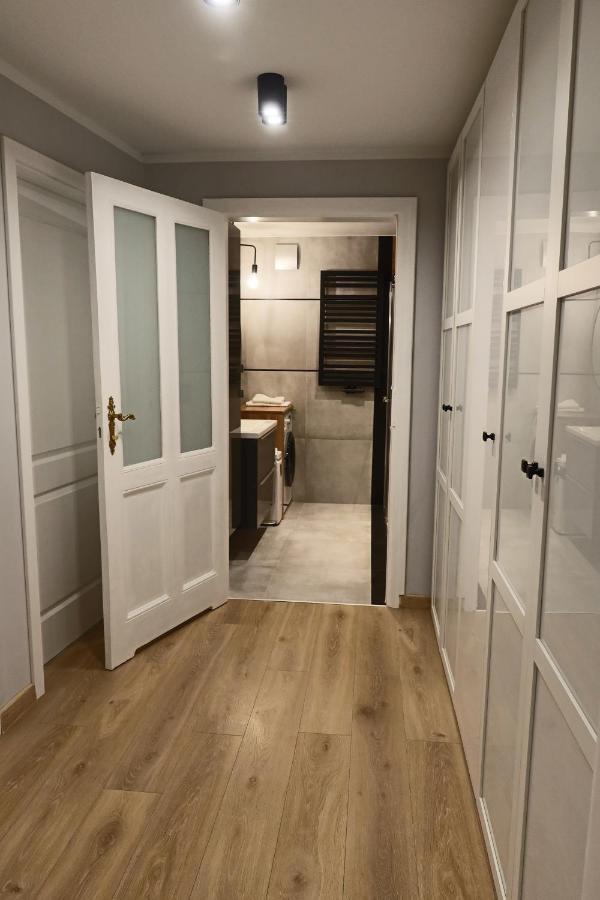 Amart Apartment *